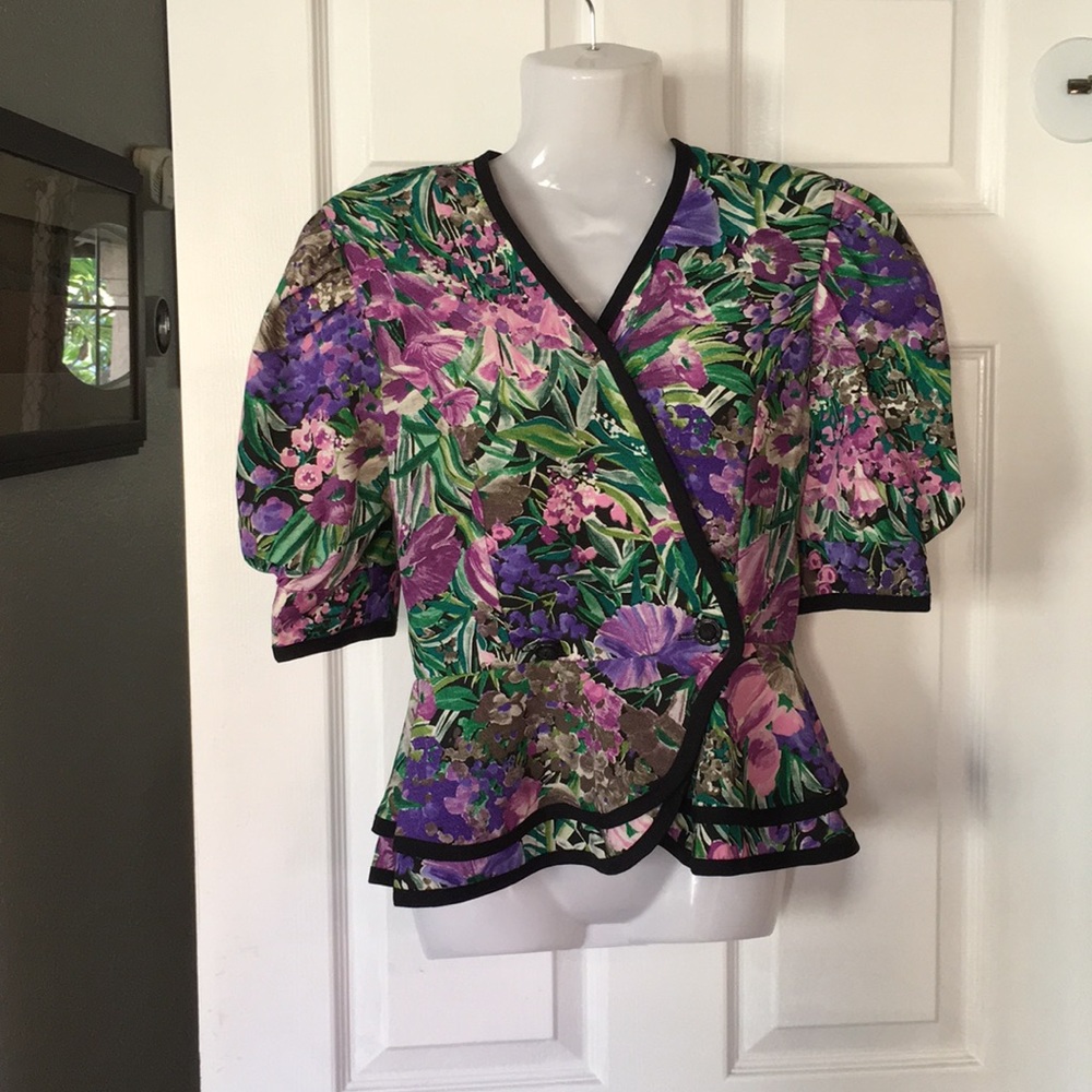 🍎 4/$30 Lady Carol of NY Vintage shortsleeve floral Blazer